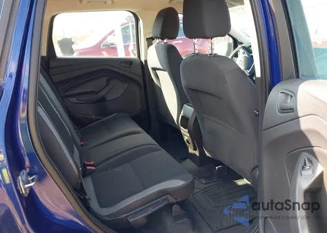2013 Ford Escape S z USA, uszkodzony, nr VIN 1FMCU0F75DUB94248